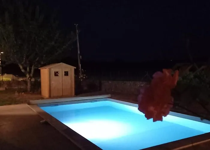 Family House Heated Pool Espere