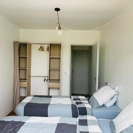 Family House Heated Pool Espere