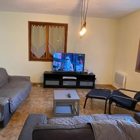 Family House Heated Pool * Espere