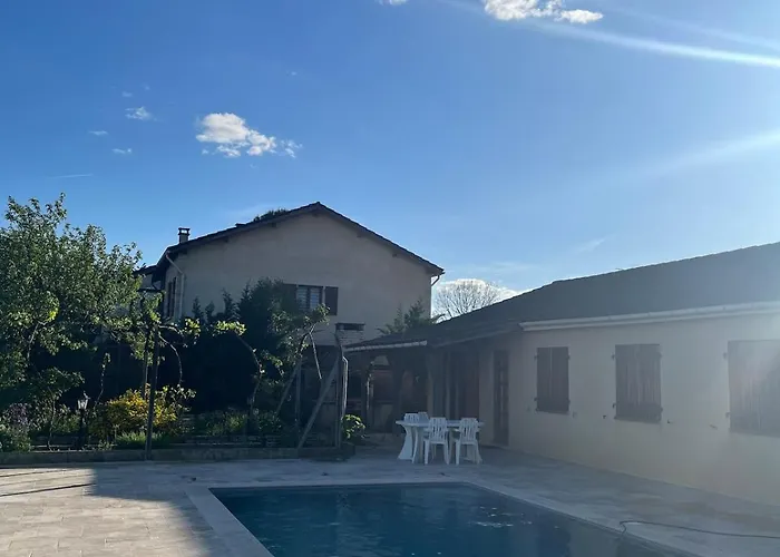 Family House Heated Pool Espere
